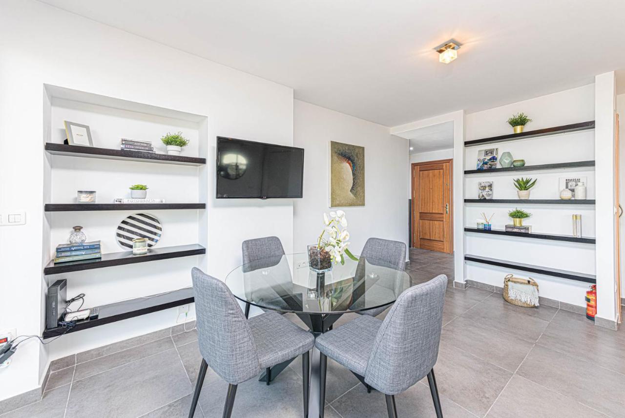 Mediterraneo Beach Apartment In Malaga By Solaga Holiday Homes Dış mekan fotoğraf