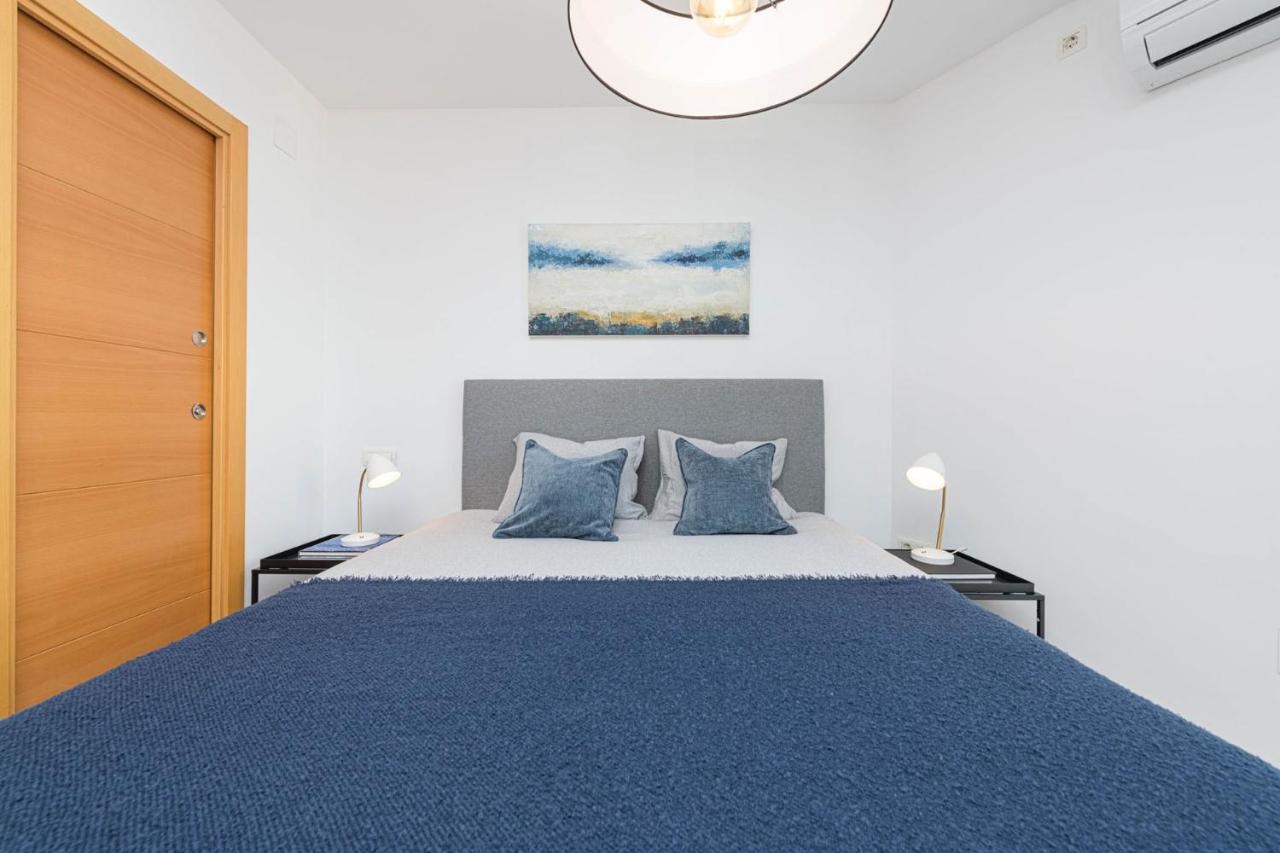 Mediterraneo Beach Apartment In Malaga By Solaga Holiday Homes Dış mekan fotoğraf